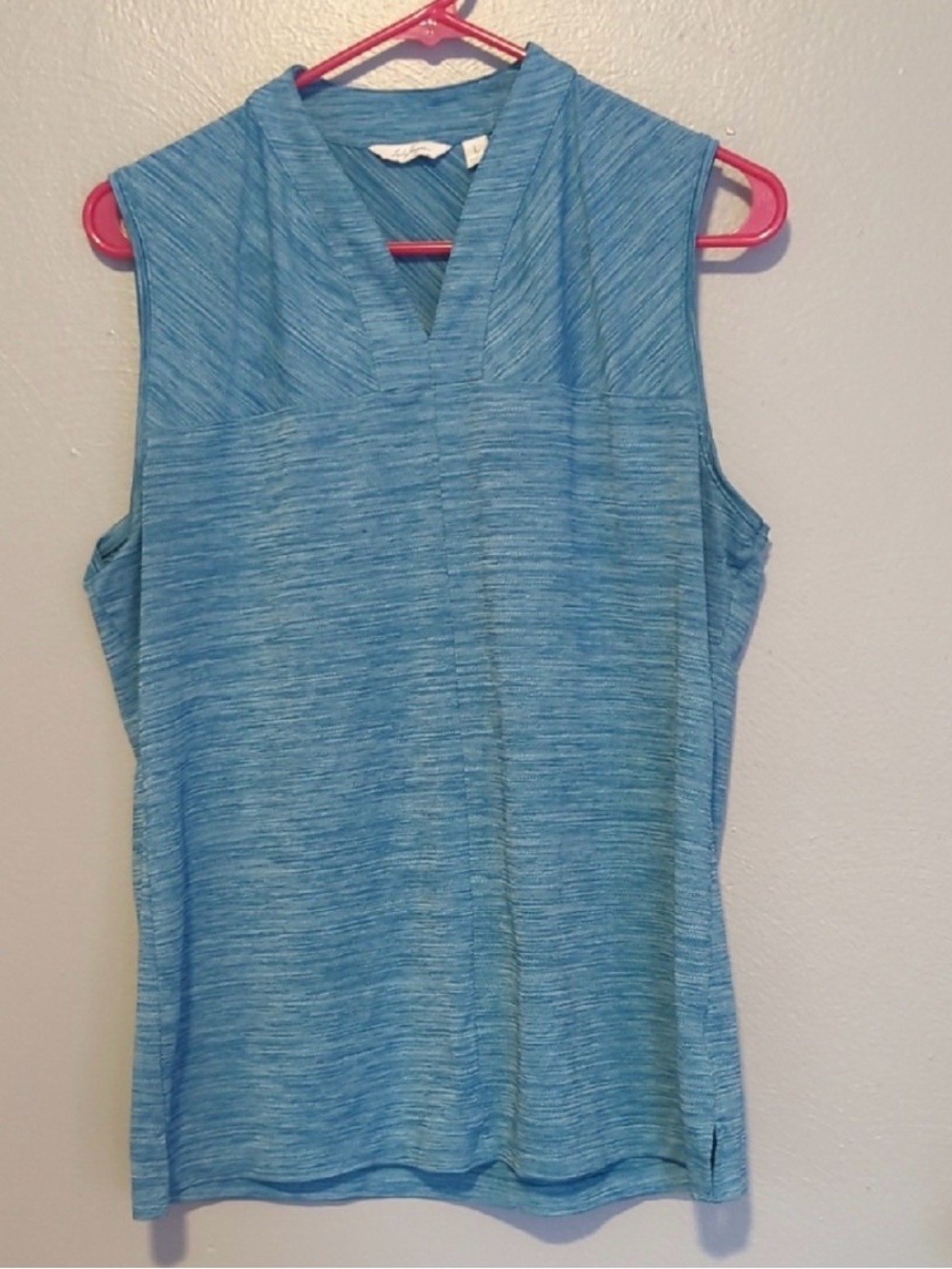 Lady Hagen Sleeveless V Neck Golf Tank Top in Space Dye Blue Breathable Material